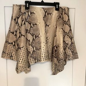 Donald J Pliner Couture snakeskin Skirt size 10 Italy